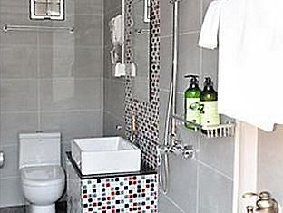 Free Cloud Guesthouse Ліцзян Екстер'єр фото